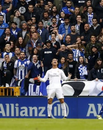 Decepción de Cristiano Ronaldo tras la ocasión fallada.