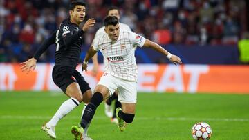 Acuña, ante el Lille.