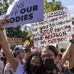 Which companies donated to the Texas abortion law?