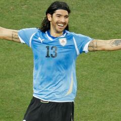 Look out above! Player throws table at abusing fans