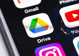 Su cuenta de Drive se cierra repentinamente y desata su ira al saber qué ha hecho Google con sus 700.000 imágenes