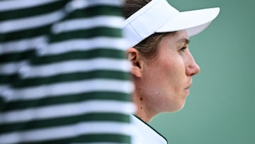 Cristina Bucsa, durante su partido contra Solana Sierra en Wimbledon.