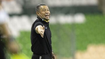 Ignacio Ambriz durante un partido con el León