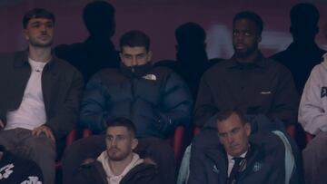 Beñat Prados, en el palco de jugadores de San Mamés.