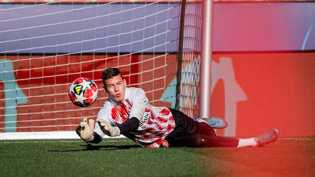 Cambio de cromos en la portería: Pau López deja sitio a Krapyvtsov