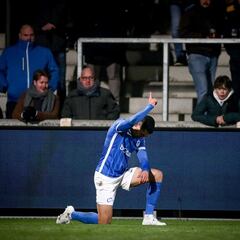 Daniel Muñoz anota de chilena y le da la victoria a Genk