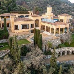 “El precio es negociable”: así es la casa que Farkas donó en Lo Curro, cuánto cuesta y fotos del interior