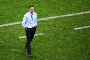 Los rostros de Juan Carlos Osorio en la derrota de México ante Alemania en la Confederaciones