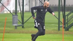 Pinola tiene el alta médica pero no sería titular ante Cerro