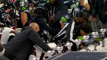 Jaxon Smith-Njigba heroically saved by referee from Texans fury