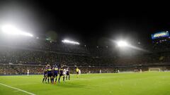 Kirchner y Massa pedirán a las señales de TV fútbol gratuito