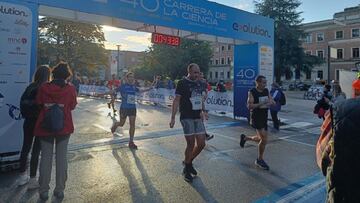 John Chebii y Paula Herrero ganan la Carrera de la Ciencia