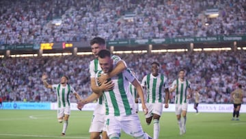 Lapeña celebra su gol ante el Racing