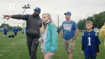 Los Indianapolis Colts reciben a sobreviviente de tiroteo
