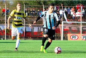 En 2017 Unión San Felipe jugó con una camiseta estilo Gremio de Porto Alegre. La ocuparon en la pretemporada y luego fue utilizada en un duelo oficial ante Coquimbo Unido (2-2).