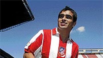 <b>EN FORMA</B>: Ibagaza será la clave del Atlético para ganar al Osasuna.