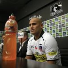 Mosa y demanda de Suazo: "Perder siempre es malo"