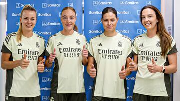 Las danesas Holmgaard y Bruun, en el centro, con Frohms y Weir, a izquierda y derecha.