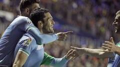 El Betis coge un último aliento