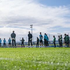 Emery pide un esfuerzo máximo y centrarse en Vigo a tope