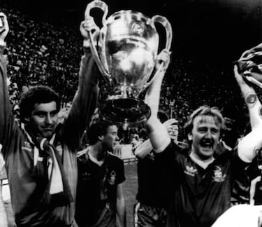 El Leicester sigue la estela del Nottingham Forest