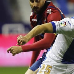Cope: Amrabat agredió a un auxiliar médico del Levante