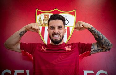 Prestado por: Manchester United | Cedido a: Sevilla