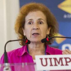 Margarita del Val, tras vacunarse: “Son las vacunas más seguras de la historia”