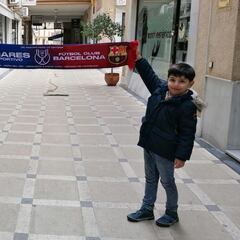 El himno del Linares retumba en la llegada del Barça