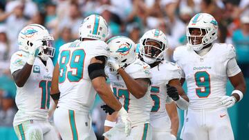 24-0 second quarter leads Dolphins to their third win in a row against the Patriots.