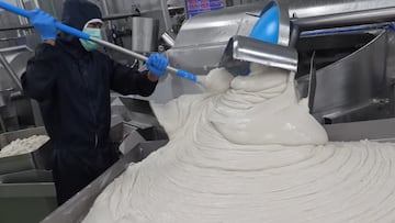 Video viral exhibe cómo se produce el kanikama para el sushi y la gente cambia radicalmente su opinión