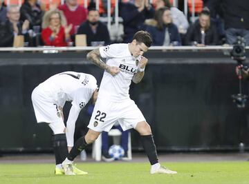 Santi Mina puso el 2-1 en el marcador.