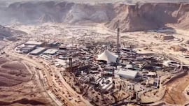 Abre sus puertas el parque temático de 860 millones de euros con la montaña rusa de tres kilómetros y caída de 182 metros