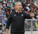 Dalcio Giovagnoli es el noveno técnico despedido en el torneo