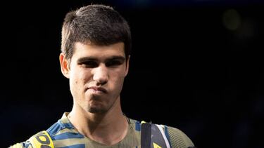 Carlos Alcaraz, durante el Masters 1000 de París en el que se lesionó en 2022.