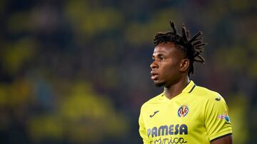 VILLARREAL, SPAIN - MARCH 16: Samu Chukwueze of Villarreal CF looks on during the UEFA Europa Conference League round of 16 leg two match between Villarreal CF and RSC Anderlecht at Estadio de la Ceramica on March 16, 2023 in Villarreal, Spain. (Photo by Aitor Alcalde Colomer/Getty Images)