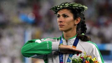 La ex atleta mexicana Ana Guevara, aseguró que lo que más recuerda de la plata conseguida en Atenas fue dar la vuelta olímpica con la bandera de México.
