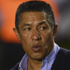 Ignacio Ambriz seguirá con León tras renovar por dos años más