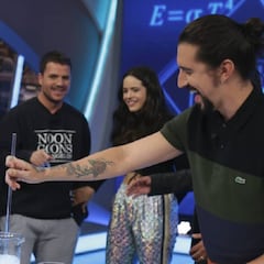 Dani Martín y Broncano invaden 'El Hormiguero' con Rosalía impactada