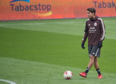 El mediocampista del Mouscron es un titular recurrente, sin embargo, no ha marcaado desde noviembre de 2017 y su rendimiento se ha visto disminuido en las últimas semanas.