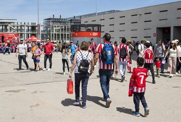 El Atleti celebra el Día del Niño en el Metropolitano