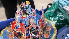 How old is Charles III of England? When did he and Diana separate and how did he meet Camilla?