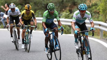 GRAF4716. ANDORRA, 01/09/2019.- (De der a izq) El ciclista colombiano del equipo Astana, Miguel &Aacute;ngel &quot;Superman L&oacute;pez&quot;; su compatriota del equipo Movistar, Nairo Quintana; el eslovaco Primoz Roglic y el espa&ntilde;ol Alejandro Valverde, durante la novena etapa de la 74 Vuelta a Espa&ntilde;a 2019, con salida en la localidad de Andorra La Vella y meta en Cortals D&#039; Encamp, y un recorrido de 94,4 kil&oacute;metros. El esloveno Tadej Pogacar (UAE Emirates), de 20 a&ntilde;os, fue el vencedor de la novena etapa de la Vuelta, en la que el colombiano Nairo Quintana se enfund&oacute; el maillot rojo de l&iacute;der. EFE/ Javier Liz&oacute;n