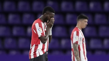 Inaki Williams ante el Real Valladolid.