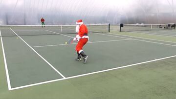 Quema los excesos de Navidad en una pista de tenis