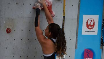 Chilena hizo historia en el Mundial Juvenil de Escalada