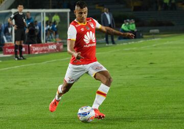 Buen partido del rojo que goleó 4-1 en Bogotá.