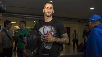 Édgar Méndez: "Rechacé ofertas de España, Inglaterra y Francia por venir con Paco Jémez"