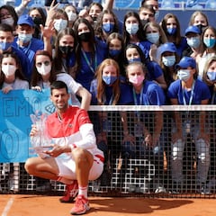 Djokovic se da una alegría