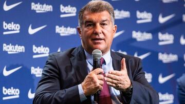 "Qu¨¦ despelote, si no te tomas en serio a ti mismo, Laporta, c¨®mo te van a tomar los dem¨¢s"